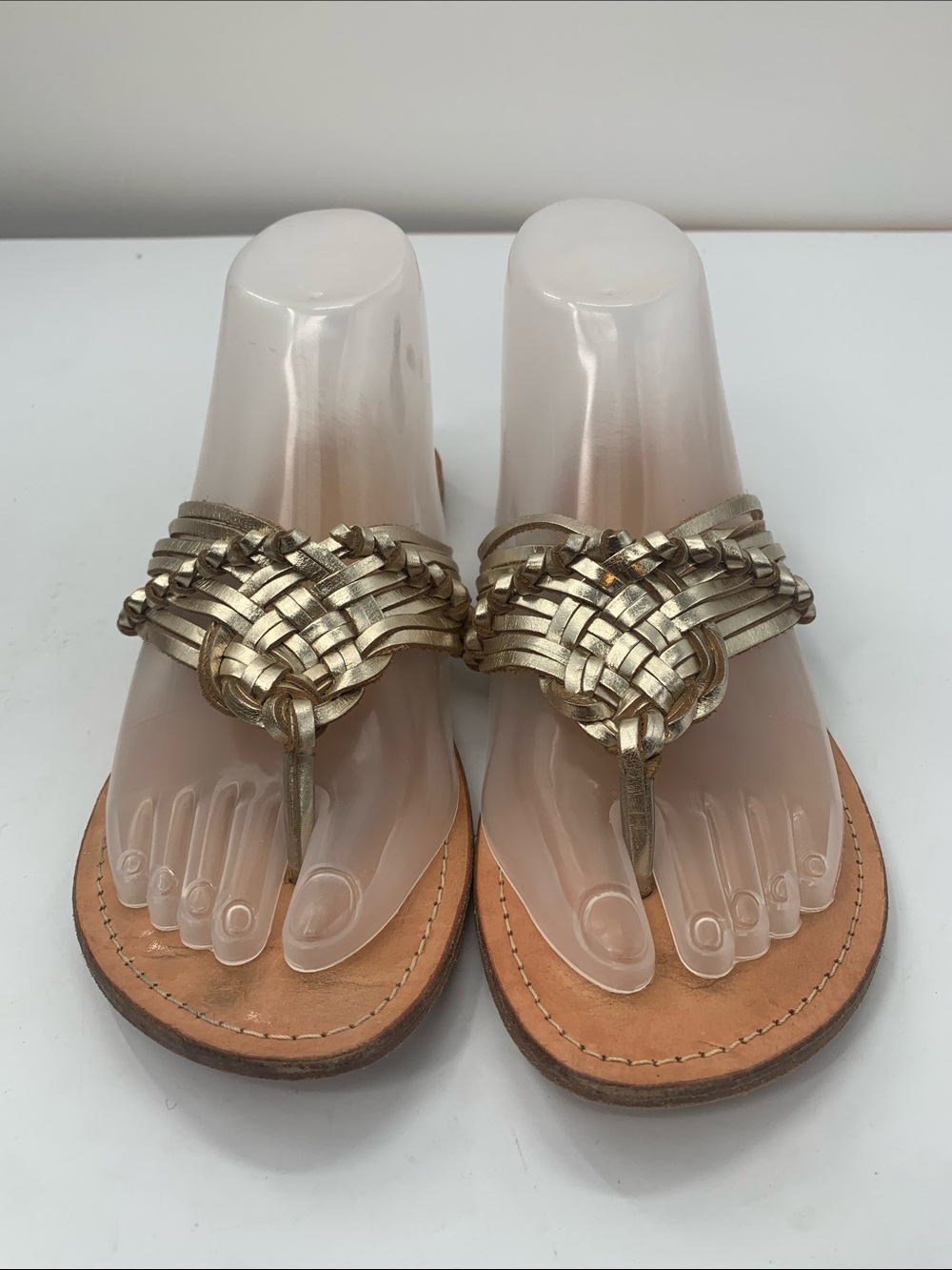 Report Metallic Woven Leather Thong Sandals - Women's Gold 7.5